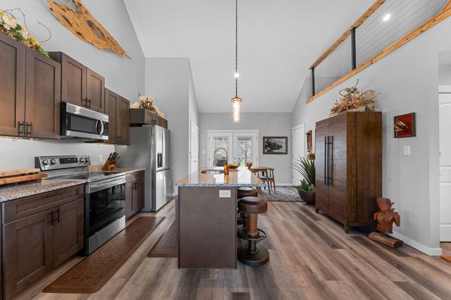 32 Cave Creek Lane, Lampe, MO 65681