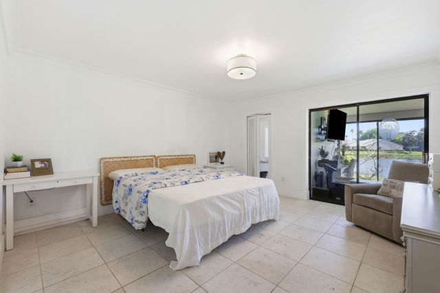 8396 Boca Glades Boulevard E, Boca Raton, FL 33434