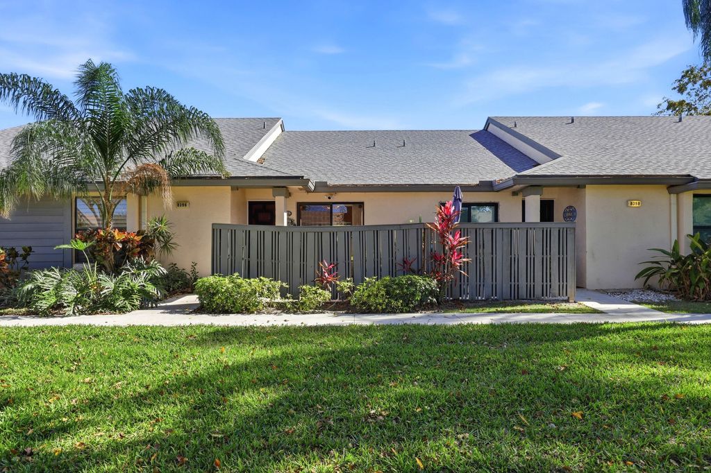 8396 Boca Glades Boulevard E, Boca Raton, FL 33434