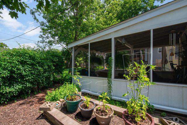 1257 Brandywine Circle, Batavia, IL 60510