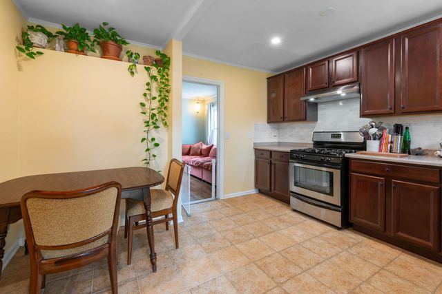 1257 Brandywine Circle, Batavia, IL 60510