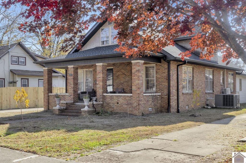 1007 Olive Street, Murray, KY 42071