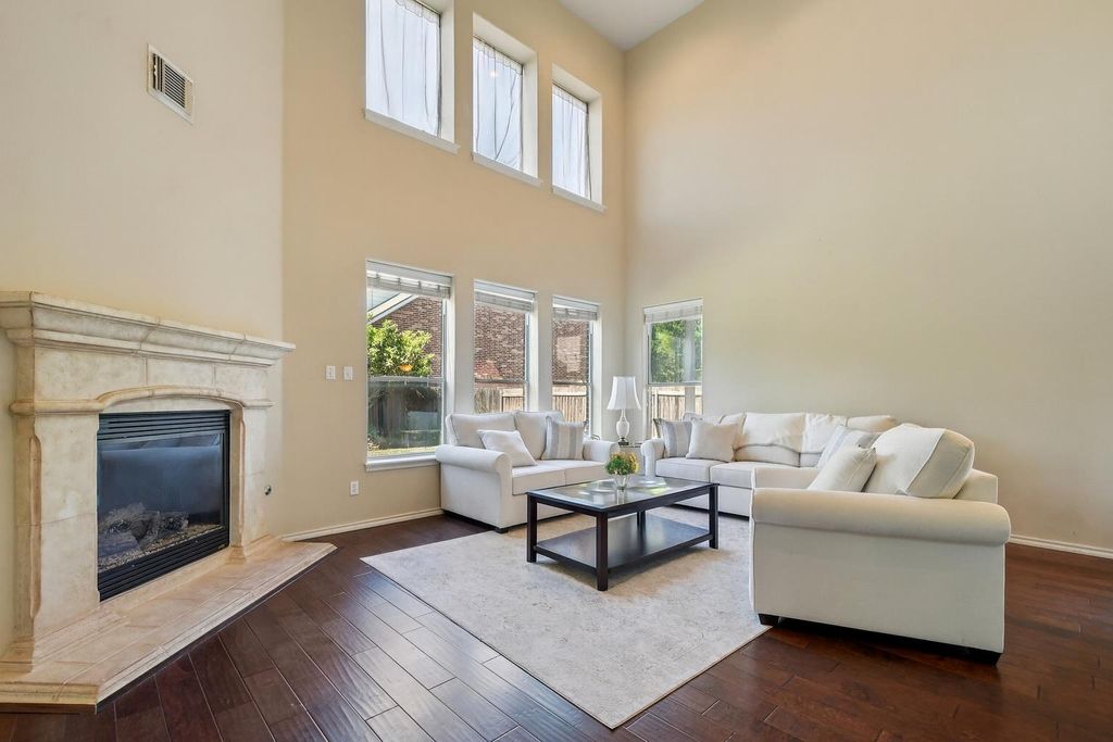 3012 Centennial Olympic PARK, Austin, TX 78732