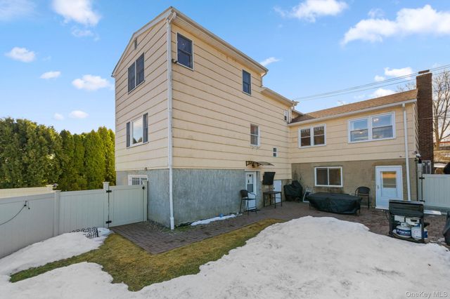 219 Old Mamaroneck Road, White Plains, NY 10605