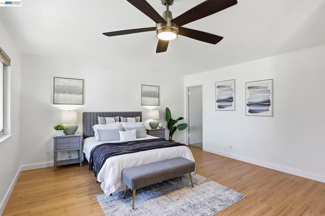 410 Puerto Pl, Hayward, CA 94541