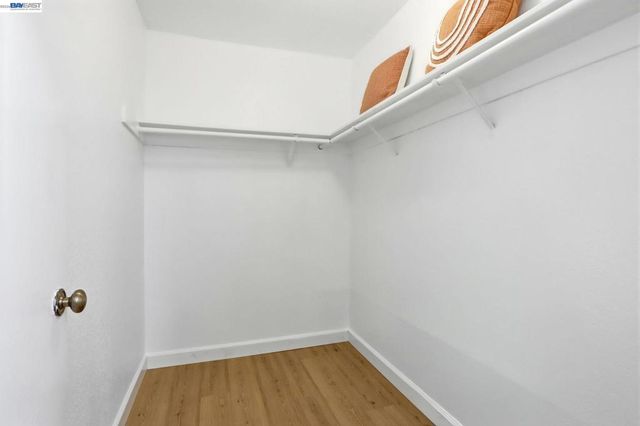 410 Puerto Pl, Hayward, CA 94541