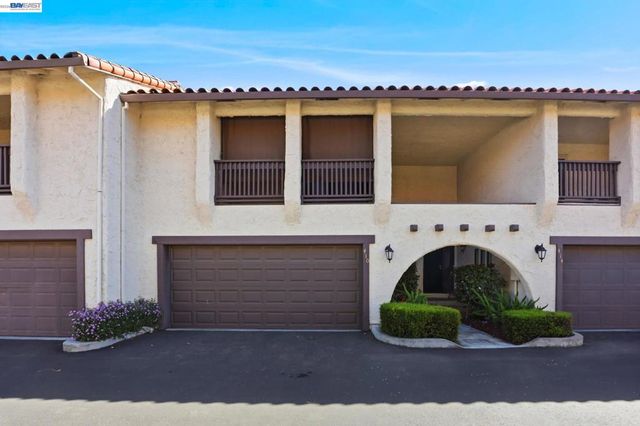 410 Puerto Pl, Hayward, CA 94541