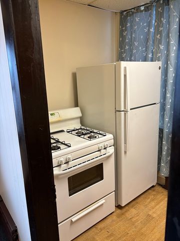 324 Boston Ave 1L, Medford, MA 02155