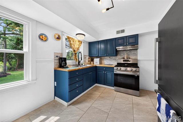 730 Babler Drive, Florissant, MO 63031
