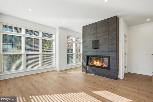 5331 ZENITH OLOOK, Bethesda, MD 20816