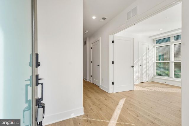 5331 ZENITH OLOOK, Bethesda, MD 20816