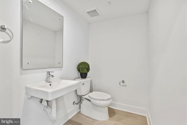 5331 ZENITH OLOOK, Bethesda, MD 20816