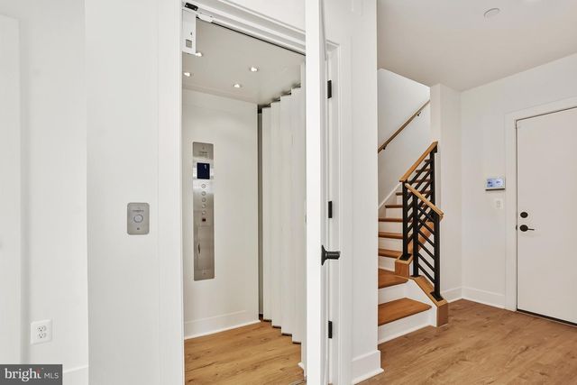 5331 ZENITH OLOOK, Bethesda, MD 20816