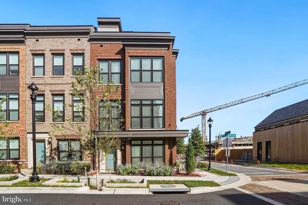 5331 ZENITH OLOOK, Bethesda, MD 20816