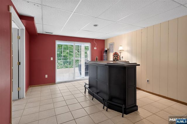 120 Carter Road, Wanaque, NJ 07420