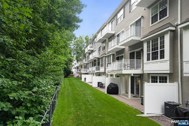 120 Carter Road, Wanaque, NJ 07420