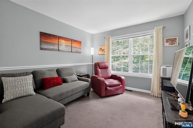 120 Carter Road, Wanaque, NJ 07420