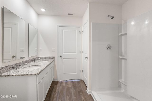 1767 Kenzie Lane, Chipley, FL 32428