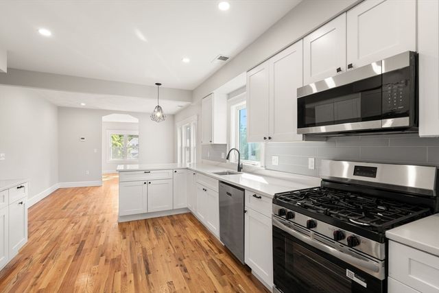 83-85 Franklin Ave 83, Quincy, MA 02169