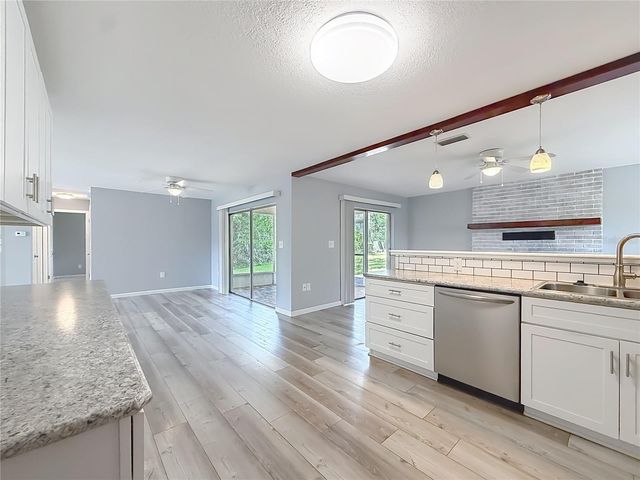 5583 W CAGNEY LOOP, Homosassa, FL 34448