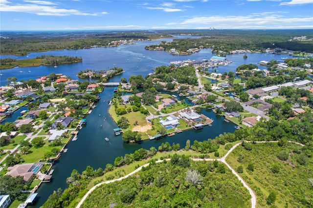 5583 W CAGNEY LOOP, Homosassa, FL 34448