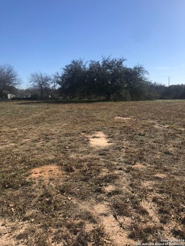 225 marthas, Somerset, TX 78069