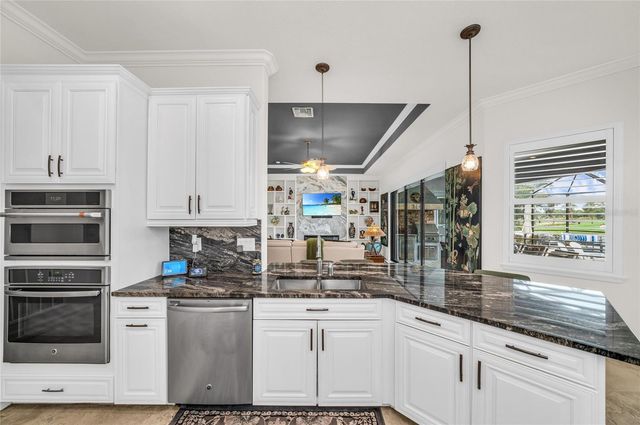 5519 ARNIE LOOP, Lakewood Ranch, FL 34211
