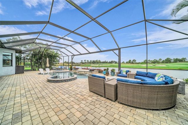 5519 ARNIE LOOP, Lakewood Ranch, FL 34211