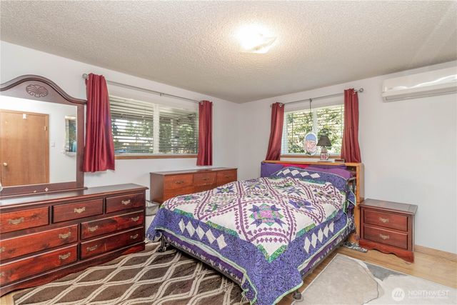 19613 Filbert Drive, Bothell, WA 98012