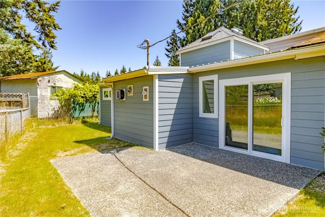 19613 Filbert Drive, Bothell, WA 98012