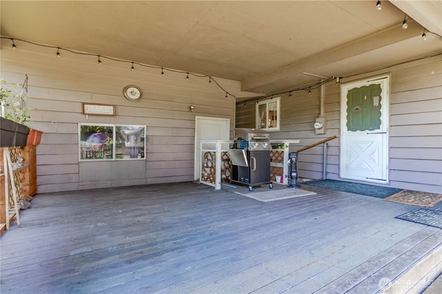 19613 Filbert Drive, Bothell, WA 98012
