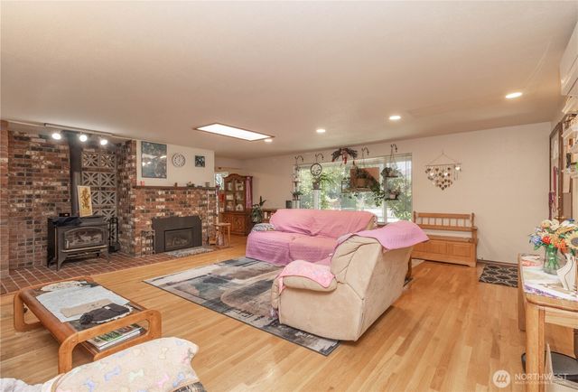 19613 Filbert Drive, Bothell, WA 98012
