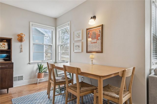 712 9th Avenue, Coralville, IA 52241