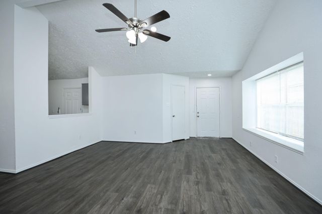 19938 Laurel Trail Drive, Cypress, TX 77433