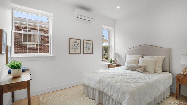 2424 Esplanade Avenue, Bronx, NY 10469