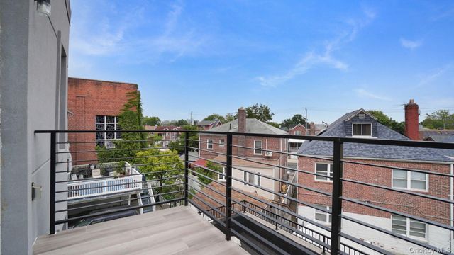 2424 Esplanade Avenue, Bronx, NY 10469