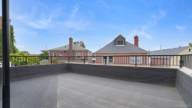 2424 Esplanade Avenue, Bronx, NY 10469