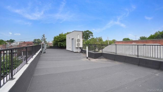 2424 Esplanade Avenue, Bronx, NY 10469