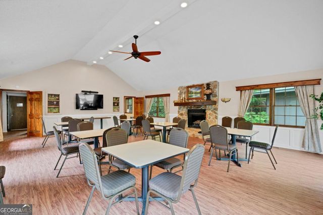 421 Cherokee Court, Ellijay, GA 30540