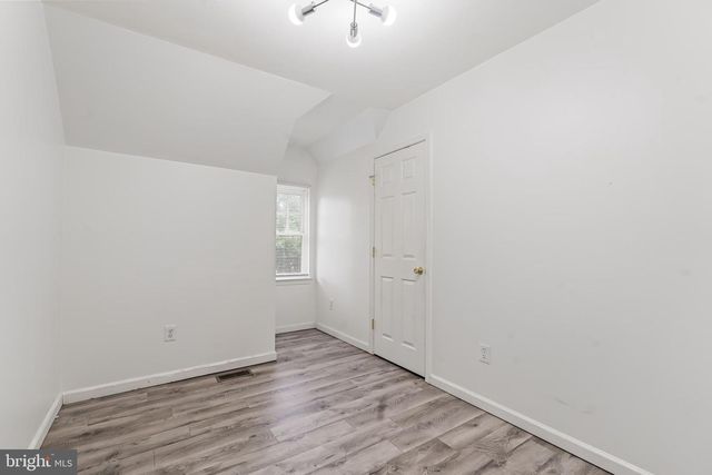1552 COLLINGS RD, Camden, NJ 08104