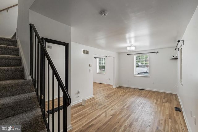1552 COLLINGS RD, Camden, NJ 08104
