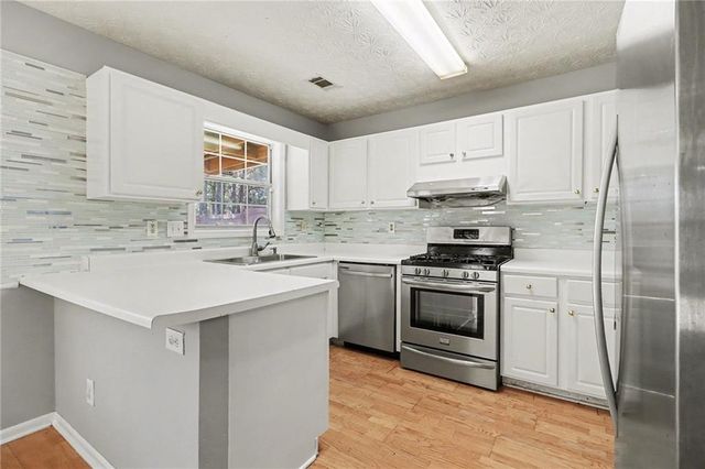 2290 Berkeley Cove Court, Duluth, GA 30096