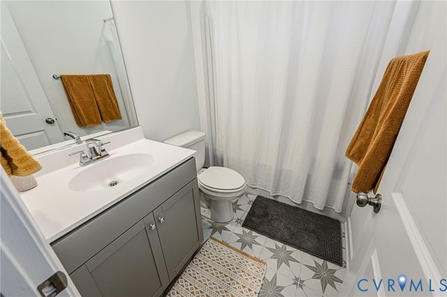 12919 Craftsbury Ct, Midlothian, VA 23112