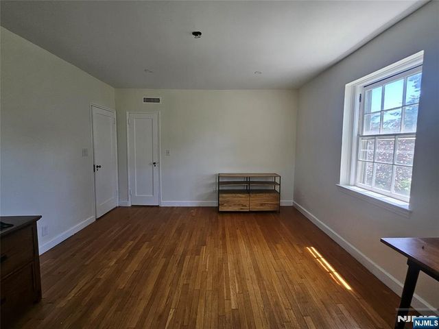 185 Palisade Avenue A1B, Englewood, NJ 07631
