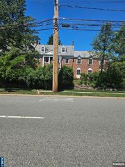 185 Palisade Avenue A1B, Englewood, NJ 07631