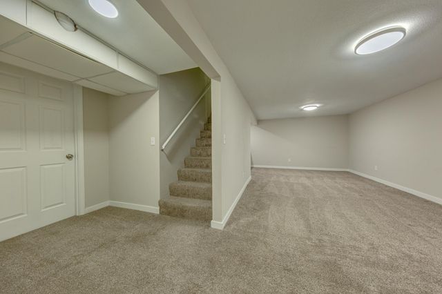7840 Winsdale Street N, Golden Valley, MN 55427