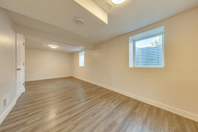 7840 Winsdale Street N, Golden Valley, MN 55427