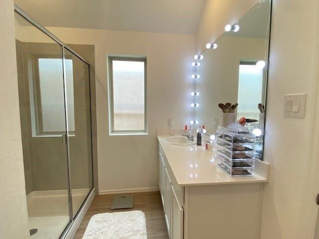 1926 Barrett Gables Drive, Crosby, TX 77532