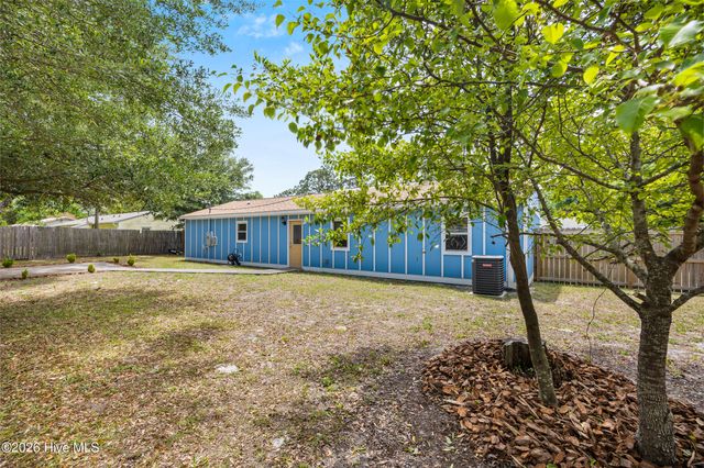 310 Westchester Road, Wilmington, NC 28409