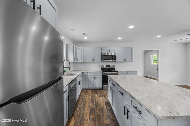310 Westchester Road, Wilmington, NC 28409